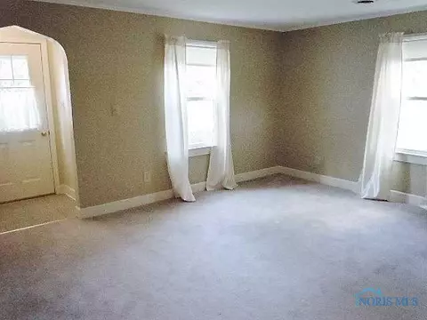 407 W 4th, Genoa, OH 43430 photo 5