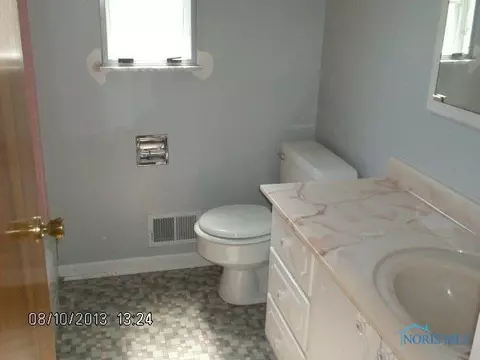 910 Continental, Toledo, OH 43607 photo 7