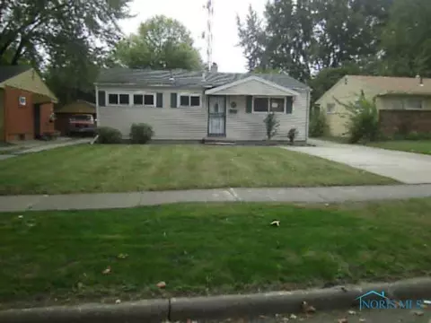 733 Ranch Dr, Toledo, OH 43607 photo 1