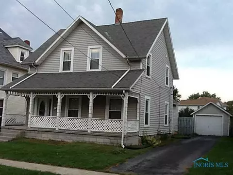 153 E Forest St, Clyde, OH 43410 photo 1