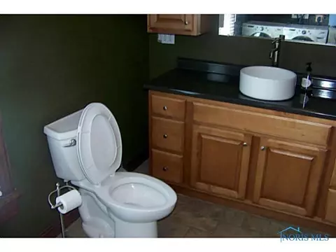 153 E Forest St, Clyde, OH 43410 photo 14