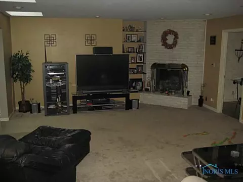 924 Mayer St, Bryan, OH 43506 photo 6