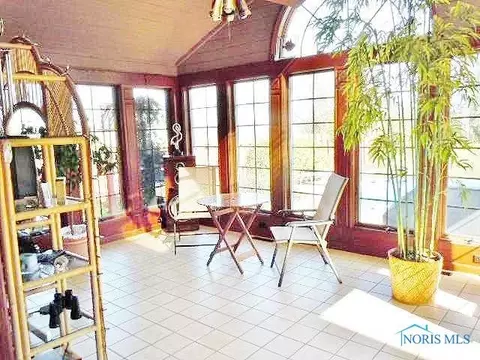 29034 E Broadway, Walbridge, OH 43465 photo 3
