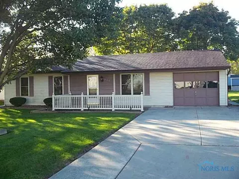 626 E South St, Bryan, OH 43506 photo 1