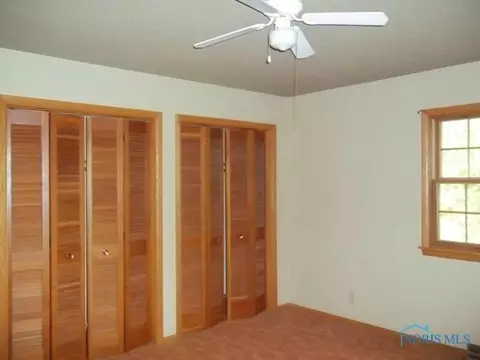 336 E Lima Ave, Ada, OH 45810 photo 10
