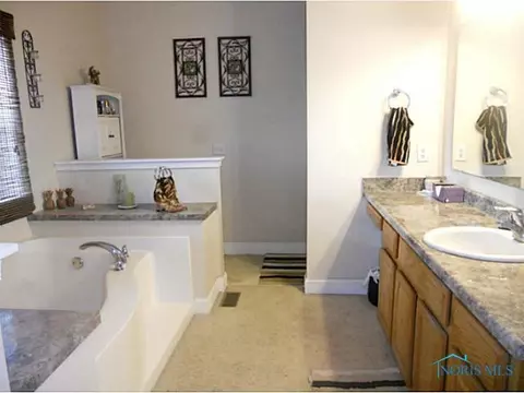 9105 Reynolds Rd, Wayne, OH 43466 photo 11