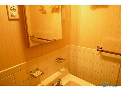 221 Emerald Rd, Paulding, OH 45879 photo 11