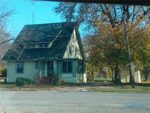 502 N Liberty, West Unity, OH 43570 photo 2