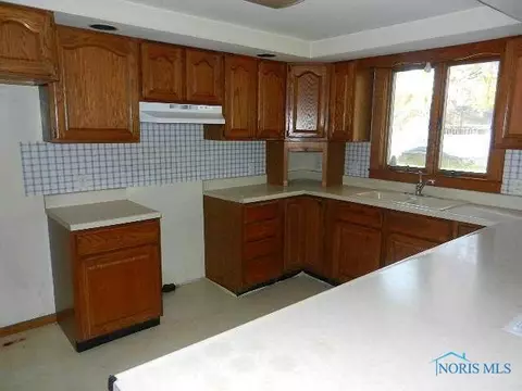 502 N Liberty, West Unity, OH 43570 photo 5