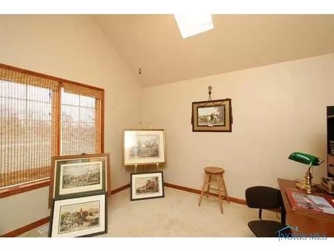 28331 Luckey Rd, Walbridge, OH 43465 photo 11