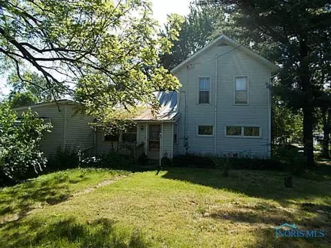 221 Cherry St, Holgate, OH 43527 photo 3