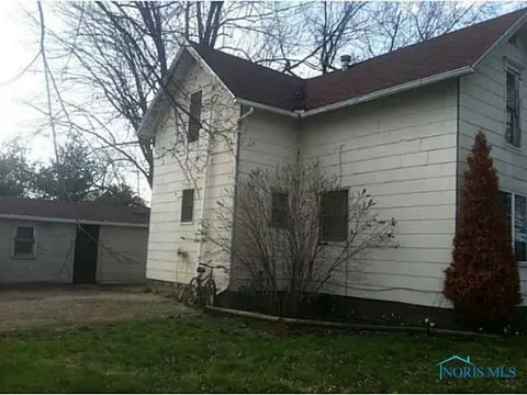 106 S Main St, Edon, OH 43518 photo 2