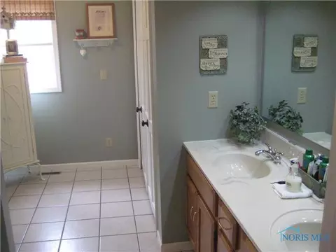 433 Connin St, Bryan, OH 43506 photo 13