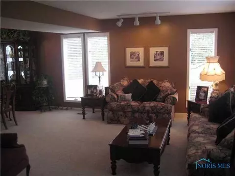 433 Connin St, Bryan, OH 43506 photo 8