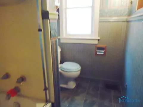 1426 Tecumseh St, Toledo, OH 43607 photo 4