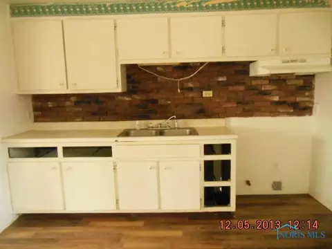 4238 Foxchapel, Toledo, OH 43607 photo 2