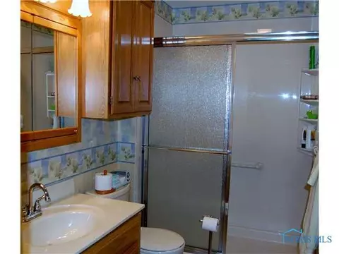 716 E 4th, Ottawa, OH 45875 photo 12