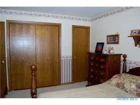 716 E 4th, Ottawa, OH 45875 photo 9