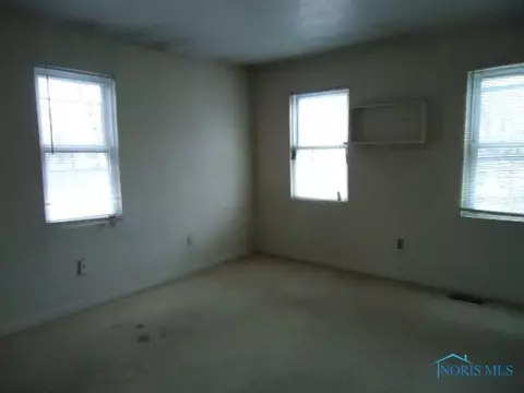 1417 Lawnview Ave, Toledo, OH 43607 photo 9