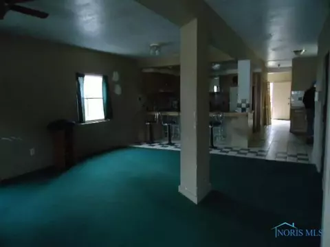 1417 Lawnview Ave, Toledo, OH 43607 photo 3