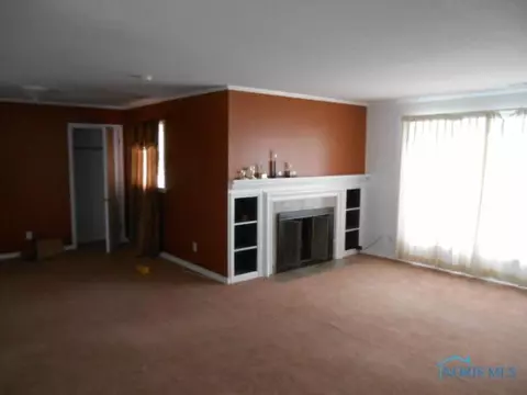 4349 Dorr St, Toledo, OH 43607 photo 4