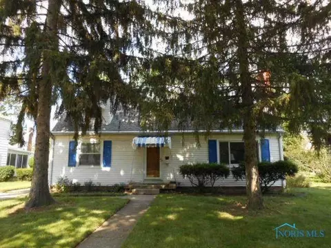 1914 Shenandoah Rd, Toledo, OH 43607 photo 1