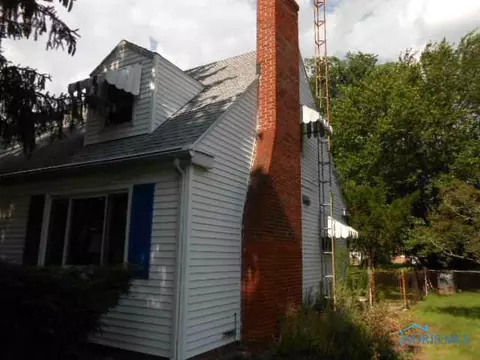 1914 Shenandoah Rd, Toledo, OH 43607 photo 2