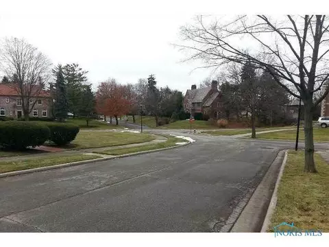 2122 Richmond Rd, Toledo, OH 43607 photo 2