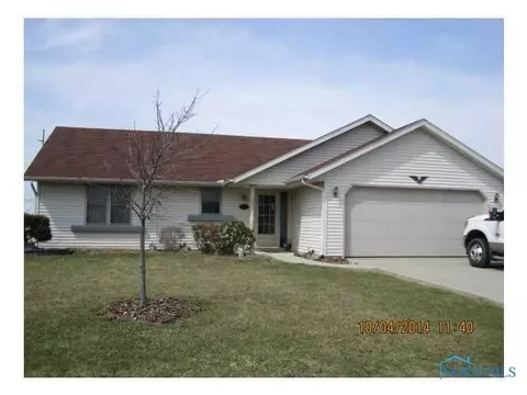 330 Gary Dr, Bryan, OH 43506 photo 1