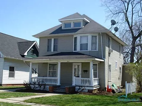311 E Clinton St, Napoleon, OH 43545 photo 1