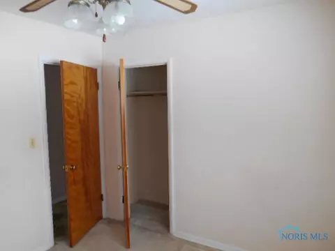 705 Mackow Dr, Toledo, OH 43607 photo 9