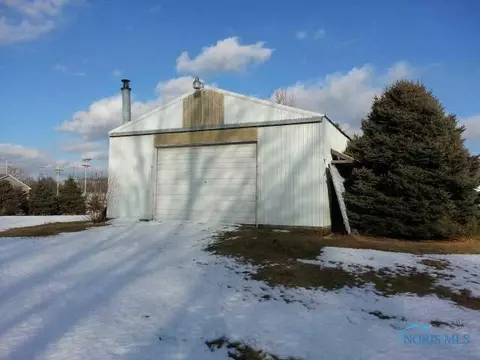 214 Maple St, Bradner, OH 43406 photo 6