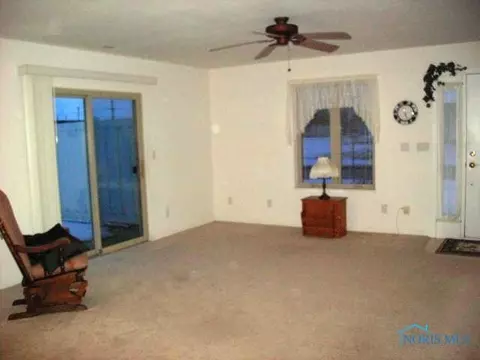 210 Meadow Rd, Archbold, OH 43502 photo 2