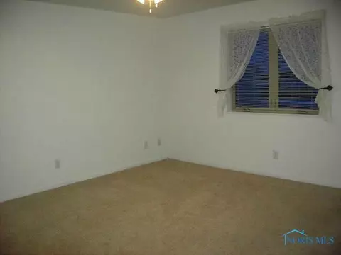 210 Meadow Rd, Archbold, OH 43502 photo 5