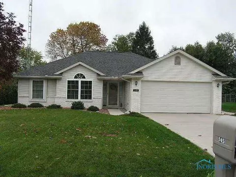 245 Carson, Bryan, OH 43506 photo 1