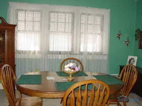 318 S Walnut, Bryan, OH 43506 photo 10