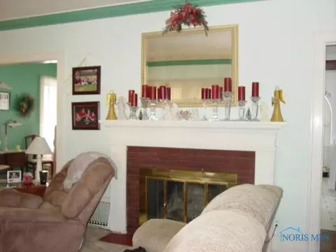 318 S Walnut, Bryan, OH 43506 photo 2