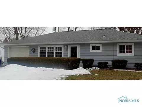 207 Douglas Dr, Archbold, OH 43502 photo 1