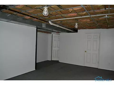 800 Greenview Ave, Delta, OH 43515 photo 11