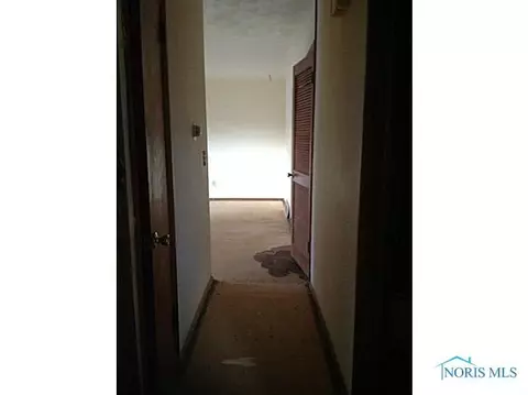 814 Independence Rd, Toledo, OH 43607 photo 12
