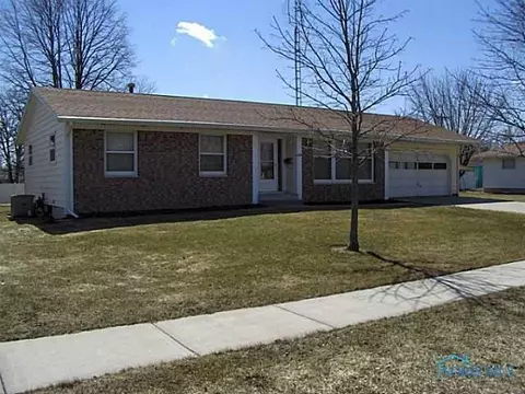217 E Wiiliams, Archbold, OH 43502 photo 2