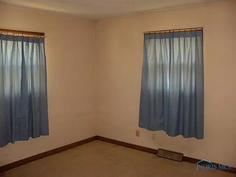 217 E Wiiliams, Archbold, OH 43502 photo 7