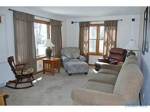 1405 E 3rd St, Ottawa, OH 45875 photo 4