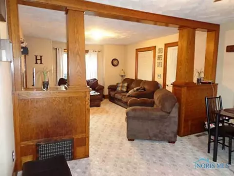 110 Lincoln St, Lyons, OH 43533 photo 8