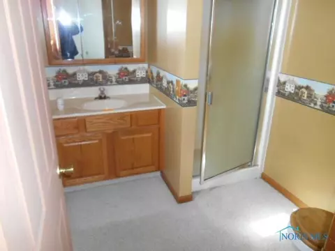 8975 County Rd E, Delta, OH 43515 photo 18
