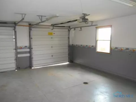 8975 County Rd E, Delta, OH 43515 photo 3