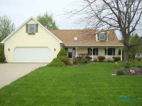 324 N North Pointe Dr, Archbold, OH 43502 photo 1