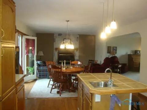 324 N North Pointe Dr, Archbold, OH 43502 photo 8