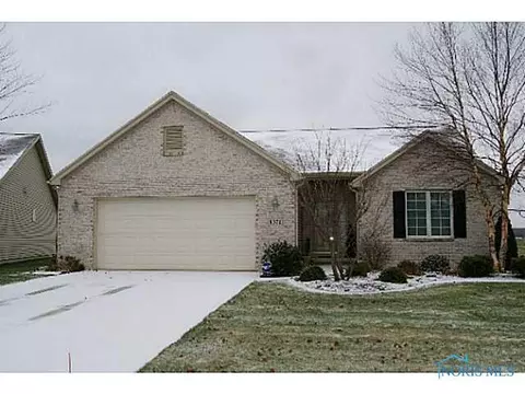 4371 E Crystal Ridge Dr, Maumee, OH 43537 photo 1