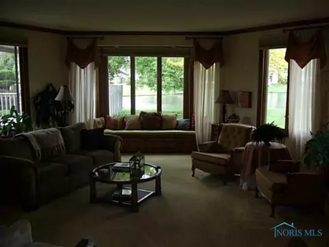 126 Shaffer Blvd, Bryan, OH 43506 photo 3